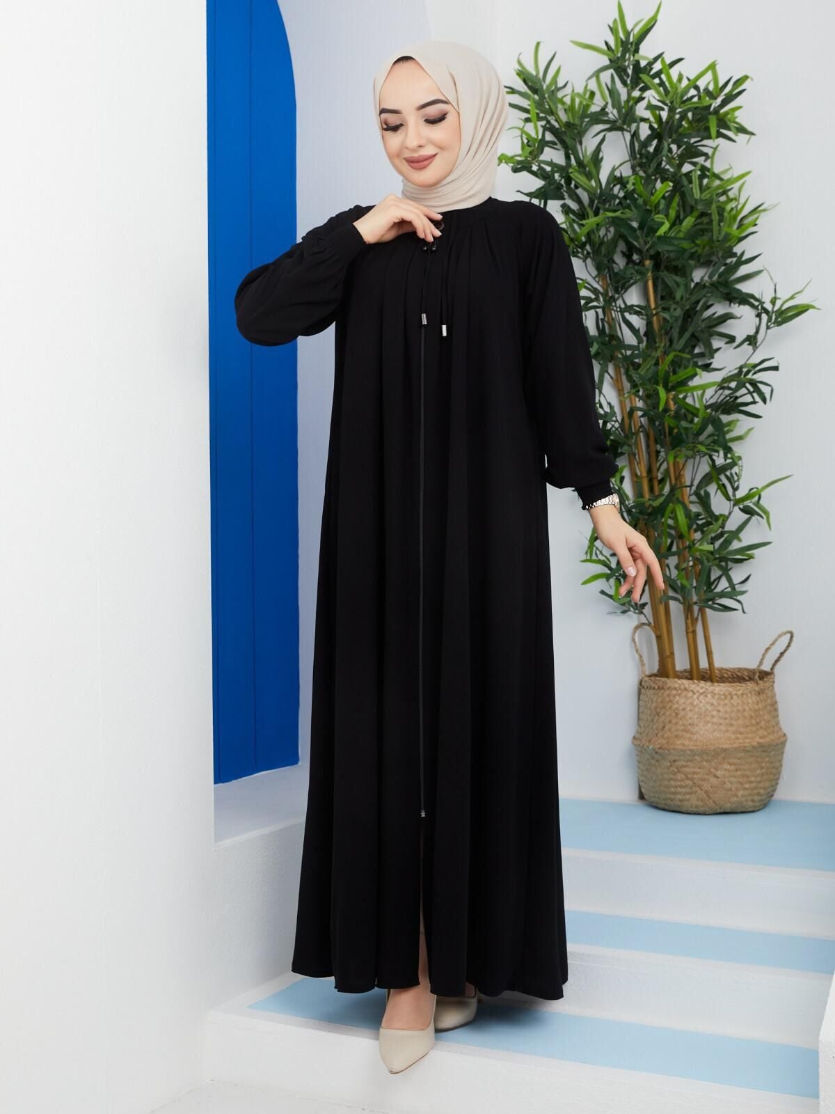 ÖN VE ARKA KISMI ROBALI, ŞIK , KOLU LASTİKLİ RAHAT KALIB YAZLIK RABİA KREP FERACE