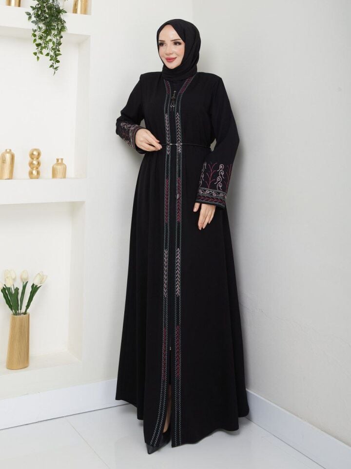 ÖZEL TASARIM İŞLEME VE TAŞ DETAYLI GÖSTERİŞLİ PREMİUM KALİTE LALE ABAYA