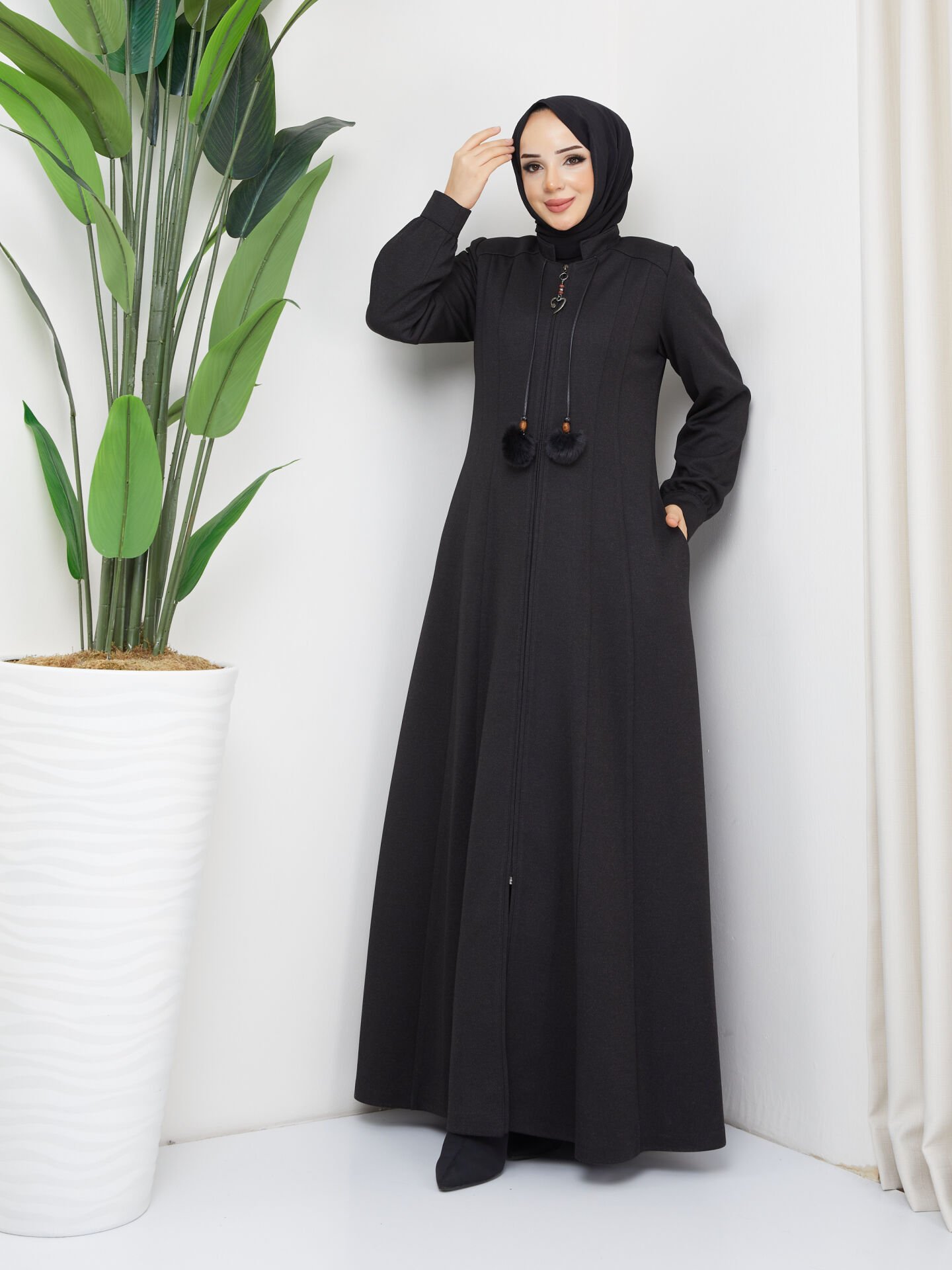 YENİ SEZON ASTARLI MEVLANA PARÇALI KESİM ŞIK MODELLİ KIŞLIK FERACE PARDESÜ MANTO