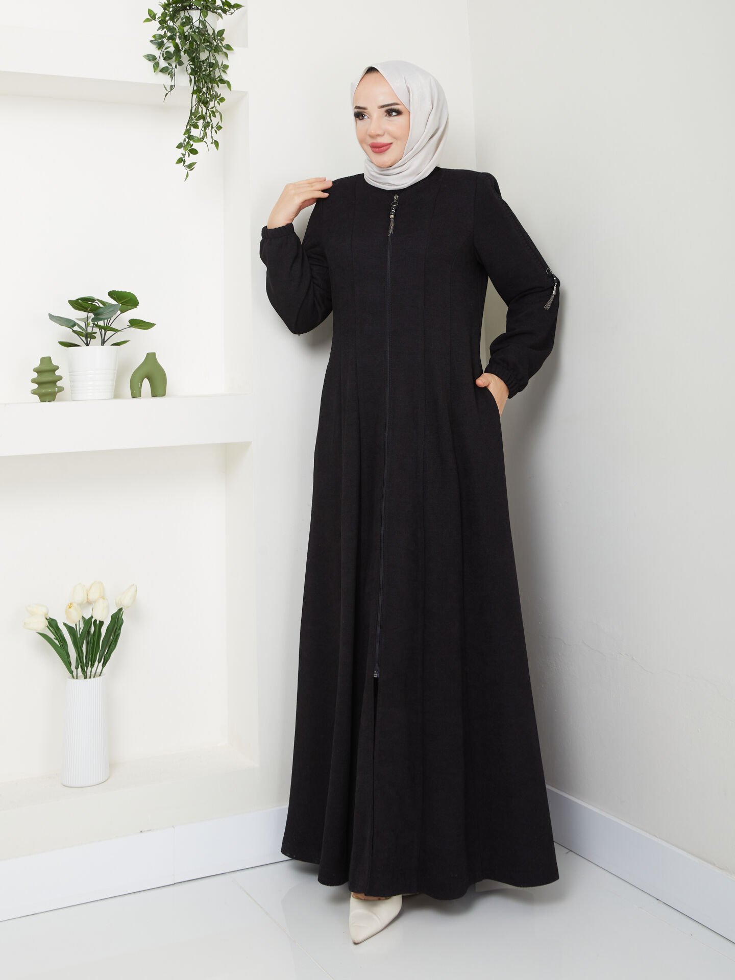 ŞÖNİL KUMAŞ ASTARLI MEVSİMLİK KIŞLIK ORTA KALINLIKTA KAHVERENGİ MEVLANA FERACE 42 - SİYAH